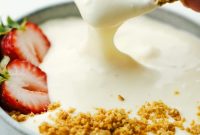 Creamy 2‑Ingredient Cheesecake Dip Recipe