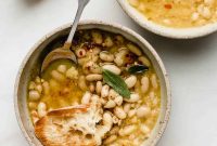 Savory Brothy Baked Beans Recipe for Comforting Meals