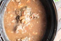 Slow-Cooked Venison Roast with Savory Mushroom Gravy