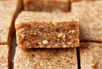 Paleo Apple Cinnamon Protein Bars — RXBAR Copycat Recipe
