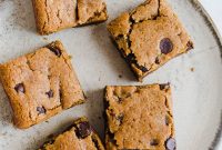 Gluten-Free Pumpkin Chocolate Chip Blondies — Fall Dessert Recipe