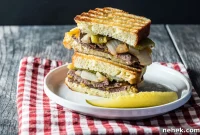 Philly Chili Cheesesteak Recipe: How to Make Authentic Philly Chili Cheesesteak