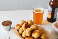 Oven-Baked Juicy Chicken Meatballs Recipe for Dinner