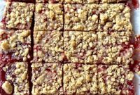 Lemon Strawberry Bars with Oat Crumble Topping
