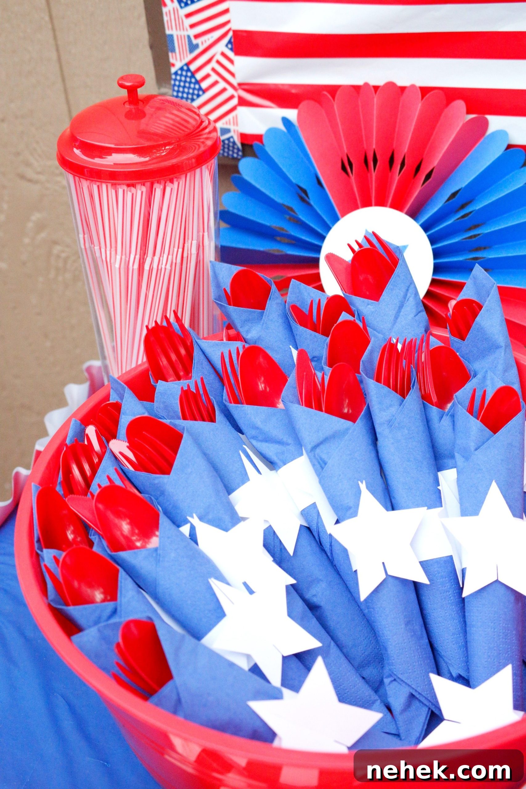 Patriotic DIY Napkin Rings: Step-by-Step Craft Tutorial 4 Simple DIY patriotic napkin rings add a festive touch to your red, white, and blue table.