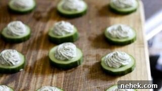 Cucumber Rounds with Herbed Cream Cheese
