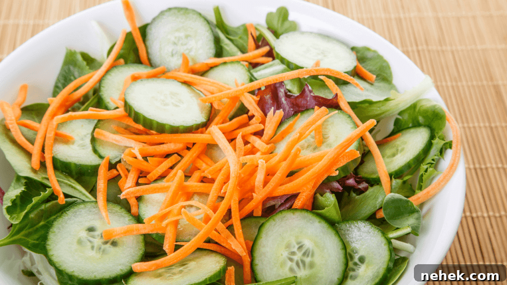 Shredded carrots on a salad taste great - Mmmh!