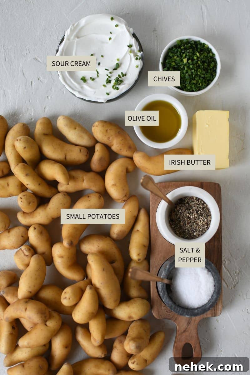 Crispy Smashed Potatoes with Garlic and Herbs 3 Ingredients needed to make Crispy Smashed Potatoes.
