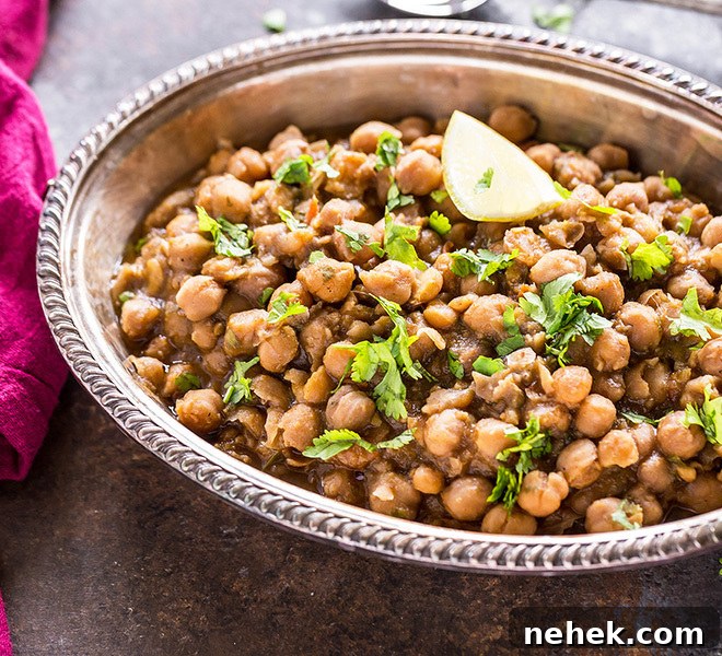 Slow Cooker Chana Masala Recipe — Creamy Chickpea Curry for Dinner 4 slow-cooker-chana-masala-indian-recipe