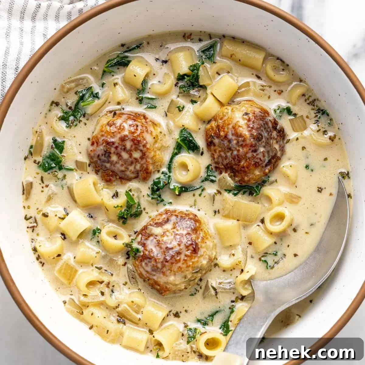 Creamy Instant Pot Broccoli Cheddar Soup Recipe 11 img 50951 10