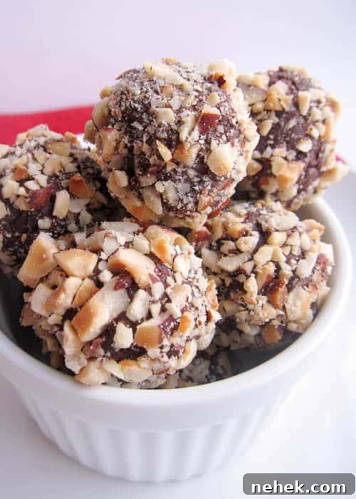 Easy Chocolate Hazelnut Truffles