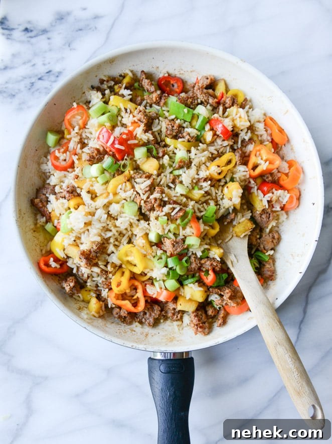 25 Quick Family Dinners for Back-to-School Weeknights 20 25 of my favorite easy dinners and back-to-school recipes! A fantastic mix of chicken, veggie and beef recipes that can made in 30 minutes or less. Perfect for back to school and weeknights when you need a super delicious but easy dinner. I howsweeteats.com #easy #dinners #back #to #school #recipes #healthy #30minute #meals