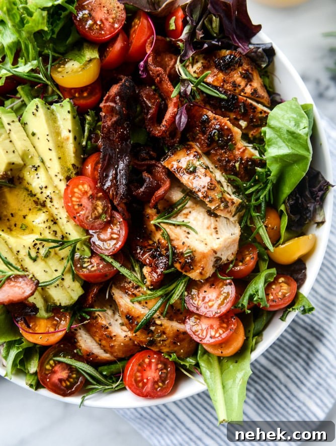 25 Quick Family Dinners for Back-to-School Weeknights 3 25 of my favorite easy dinners and back-to-school recipes! A fantastic mix of chicken, veggie and beef recipes that can made in 30 minutes or less. Perfect for back to school and weeknights when you need a super delicious but easy dinner. I howsweeteats.com #easy #dinners #back #to #school #recipes #healthy #30minute #meals