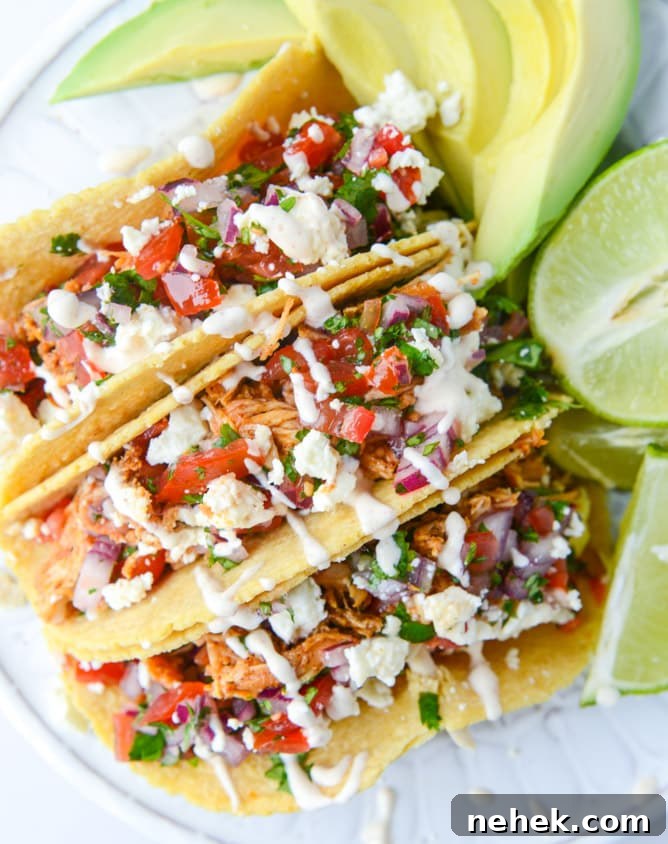 25 Quick Family Dinners for Back-to-School Weeknights 26 25 of my favorite easy dinners and back-to-school recipes! A fantastic mix of chicken, veggie and beef recipes that can made in 30 minutes or less. Perfect for back to school and weeknights when you need a super delicious but easy dinner. I howsweeteats.com #easy #dinners #back #to #school #recipes #healthy #30minute #meals