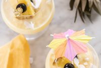 Creamy Non-Alcoholic Piña Colada Recipe