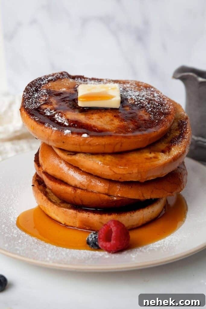 Cinnamon French Toast Bagels with Maple Glaze 2 French toast bagels with maple syrup