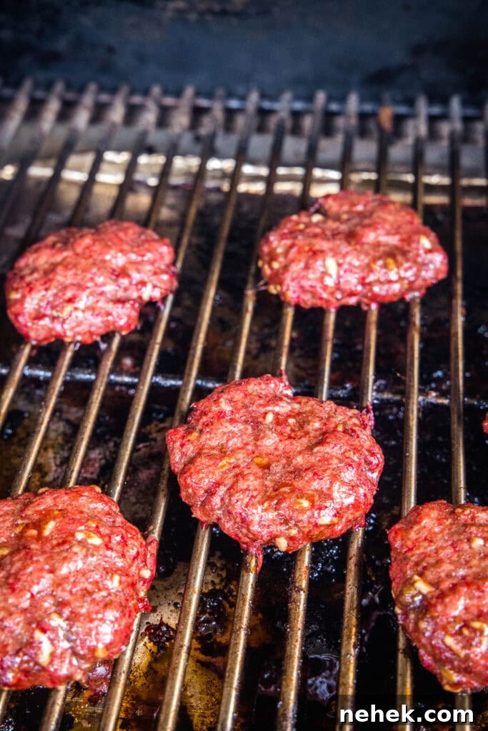 How to Make Smoked Burgers That Stay Juicy and Flavorful 5 hamburgers on the smoker