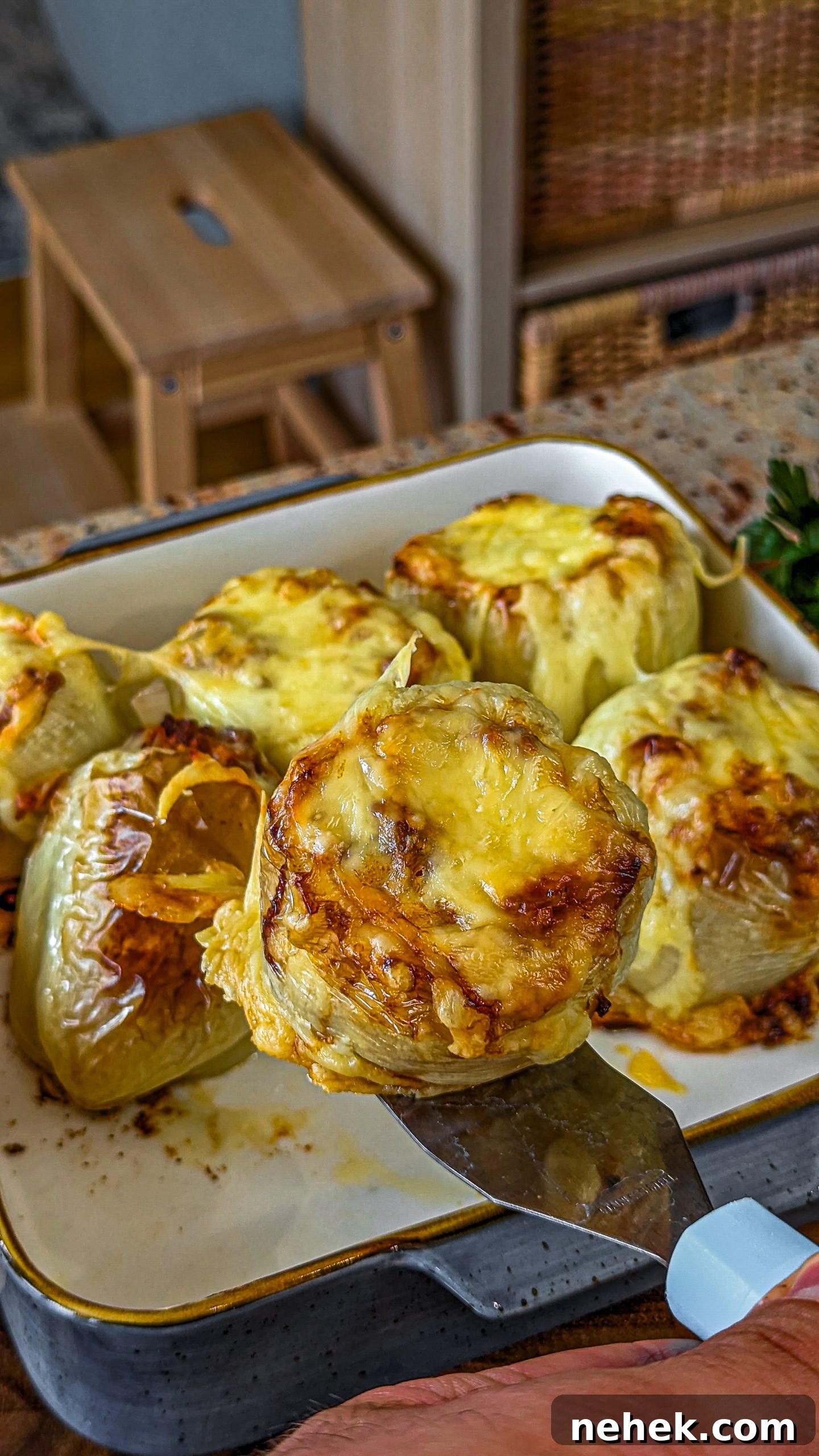Cheesy Beef and Rice Stuffed Bell Peppers Recipe 6 img 5589 5