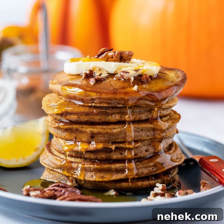 Homestyle Pumpkin Flatbread Recipe for Fall Gatherings 14 Pumpkin spice pancakes picture.