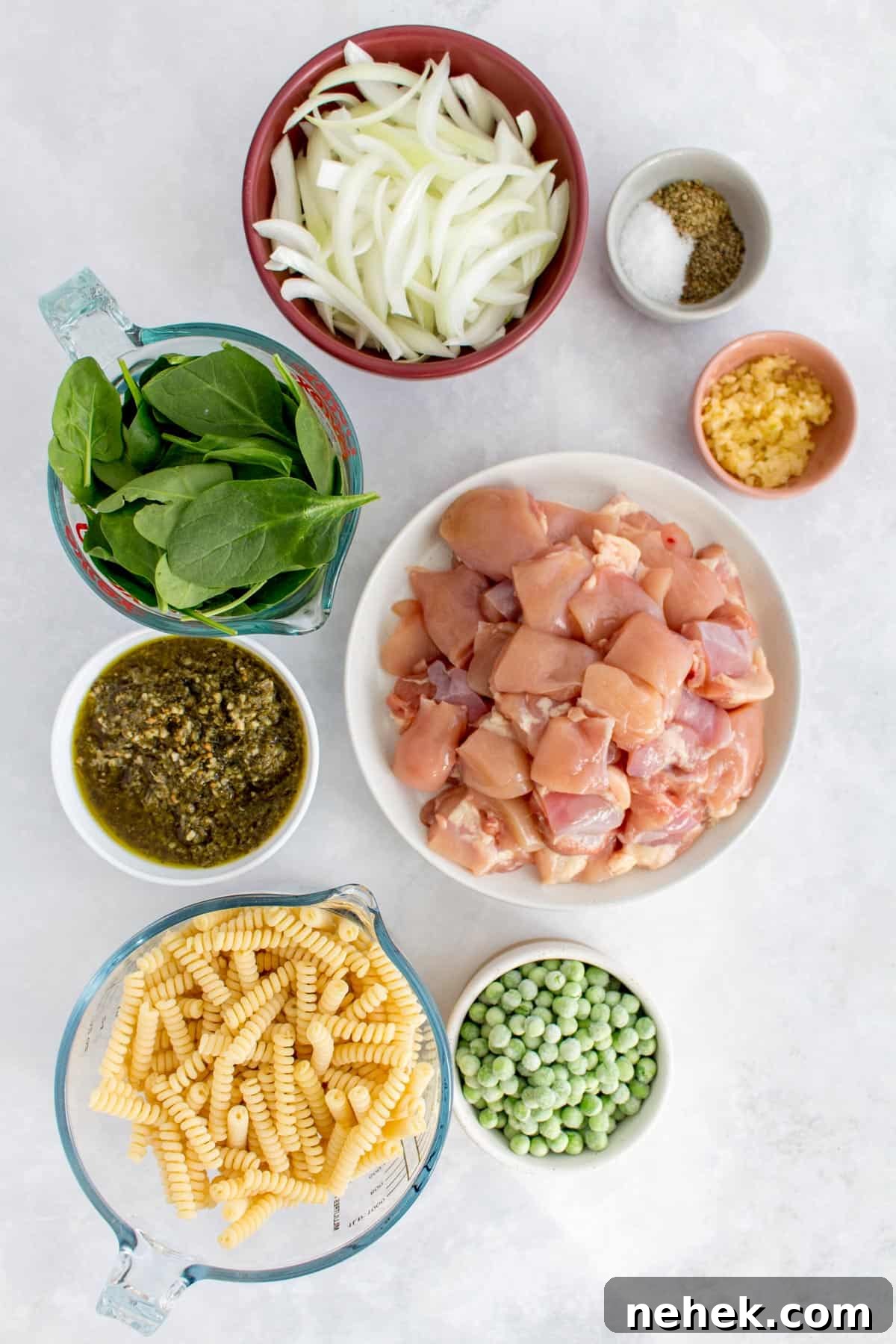 Creamy Instant Pot Chicken Pesto Pasta 3 Ingredients for chicken pesto pasta.